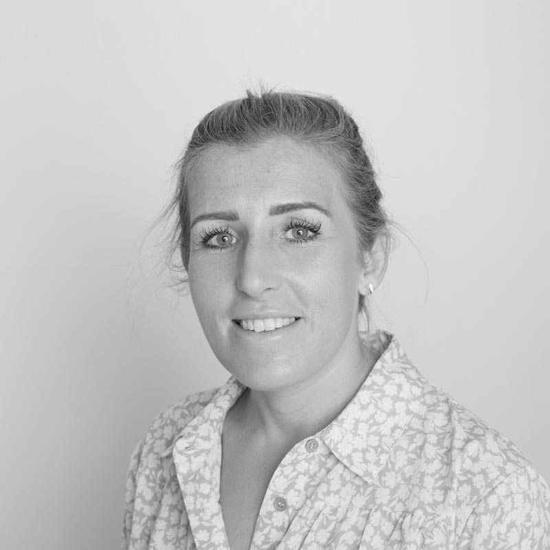 Karen Pearce - Digital Marketing Specialist 