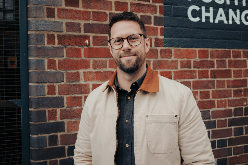 Headshot of Wez Cogan of Loom Digital paid media team